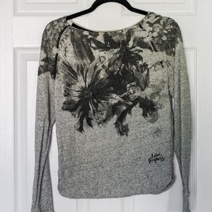 🙌🏻Express Grey Long Sleeve w/ Floral Detail 🙌🏻